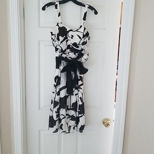 Ladies dress
